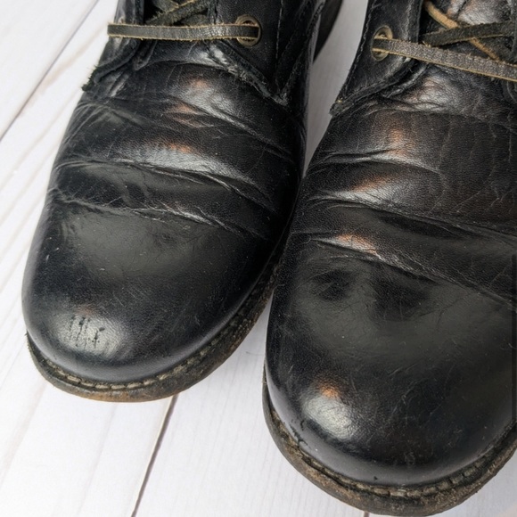 [SOLD] Frye • Tyler Lace Up Boots - Picture 5 of 13